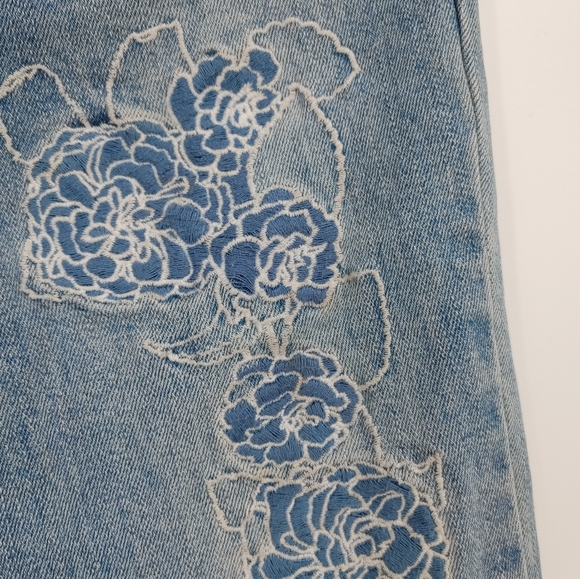 Cheap Monday | "Zip Low Brodery" jeans - Picture 5 of 9